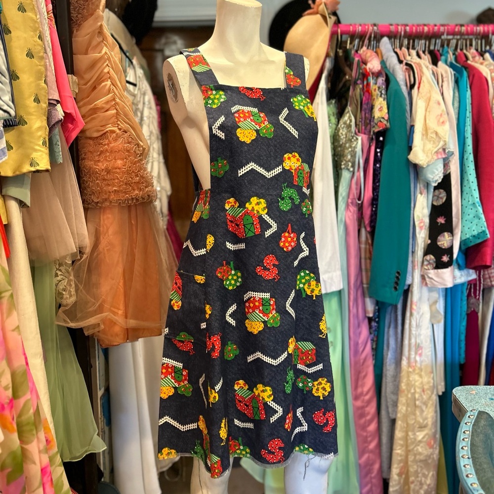 70s Barnyard Dress - Picture 9 of 15